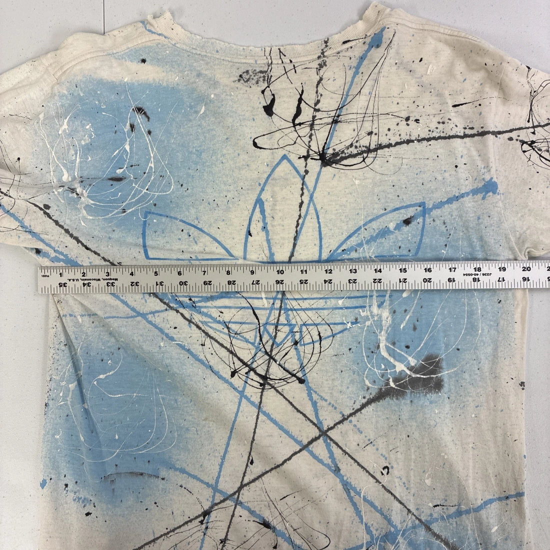 Vintage Adidas Trefoil Paint Splatter T-Shirt Size Medium 90s