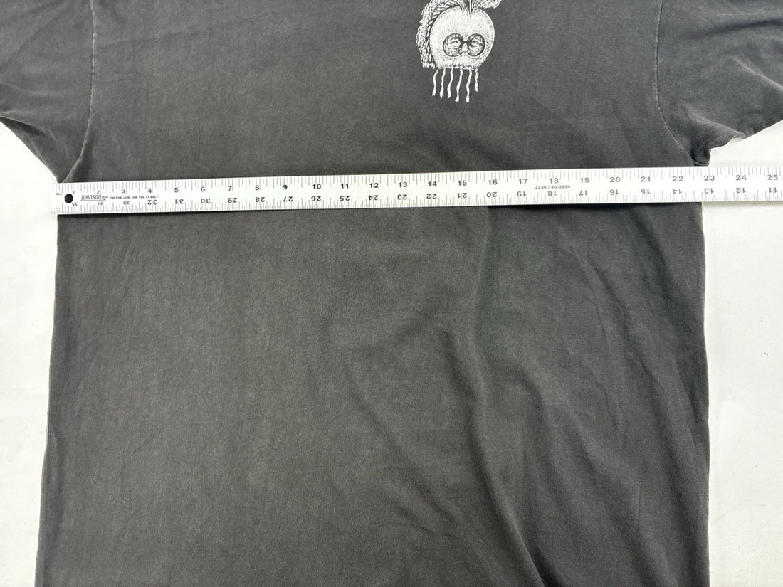 Vintage The Strong Survived Ancient Hawaiian Hunter T-Shirt Size 2XL
