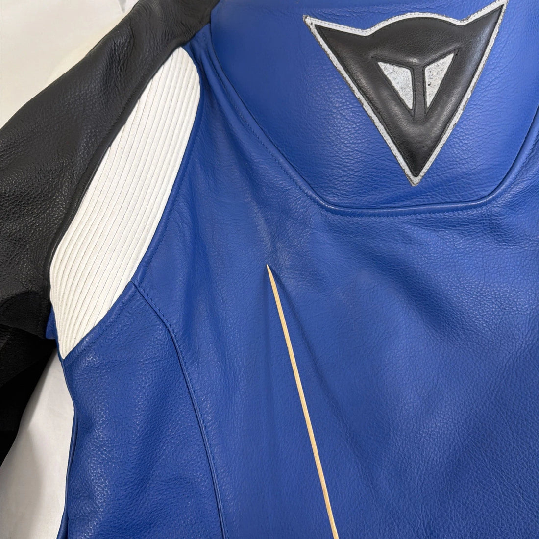Dainese Leather Motorcycle Riding Jacket Size 48 EU Armored Padded