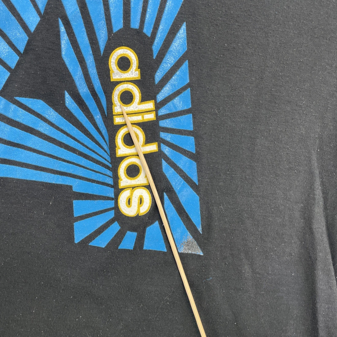Vintage Adidas T-Shirt Size Large 90s