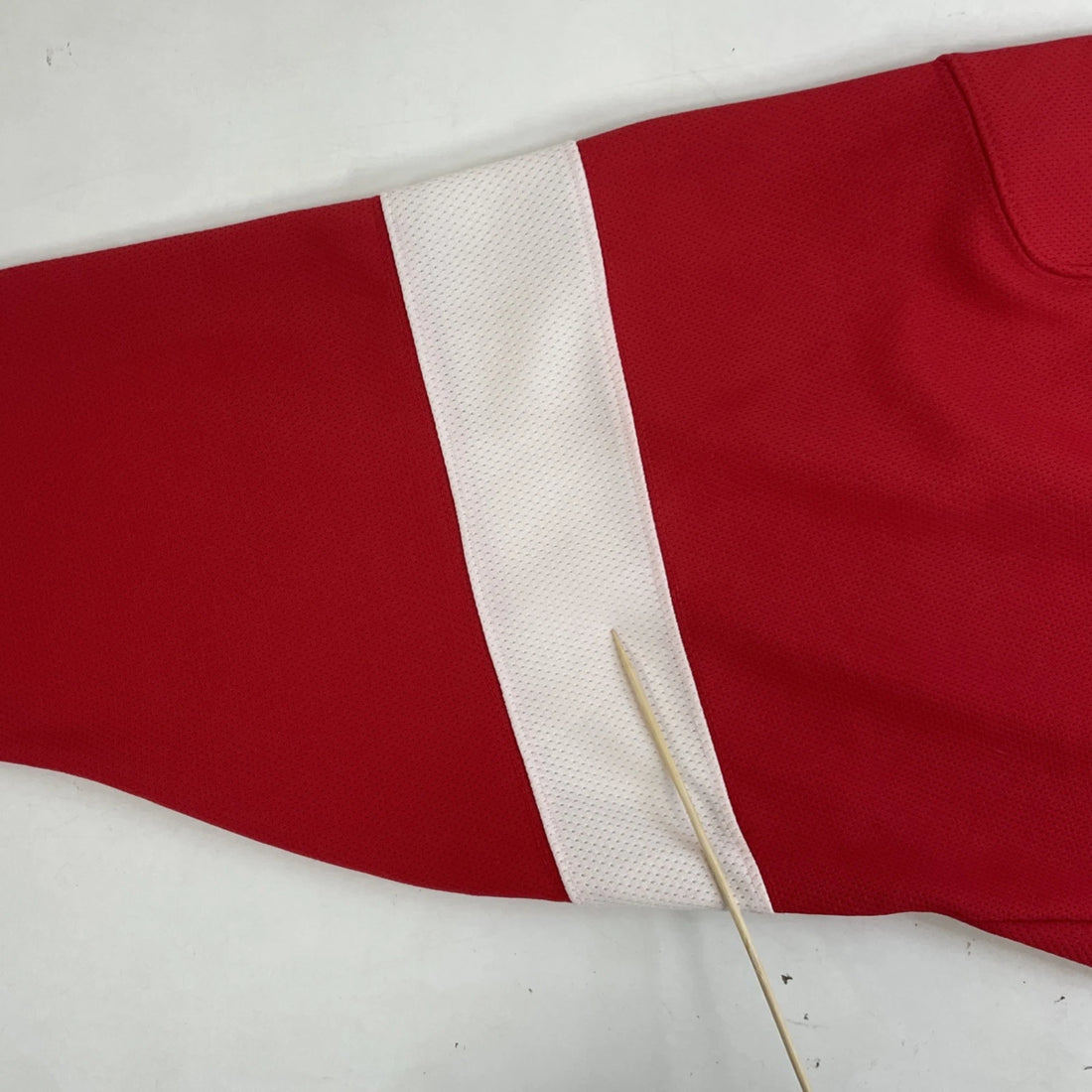 Vintage Detroit Red Wings Pro Player Jersey Size 2XL 90s NHL