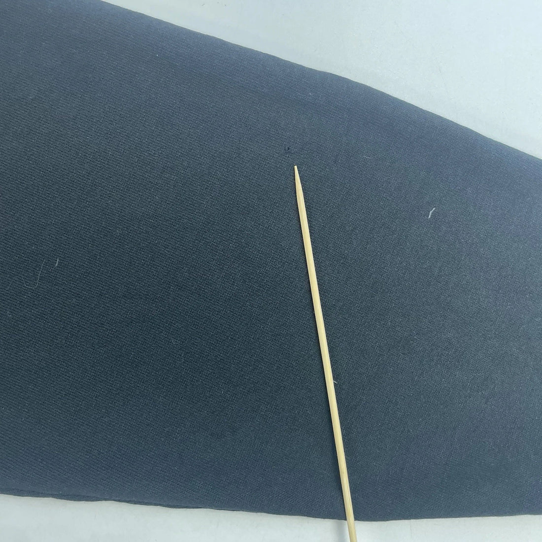 Vintage Looney Tunes IOWA Sweatshirt Crewneck Size XL Cartoon 1994 90s