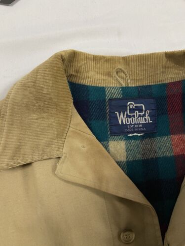 Vintage Woolrich Barn Work Coat Jacket Size XL Tan Plaid Lined 90s