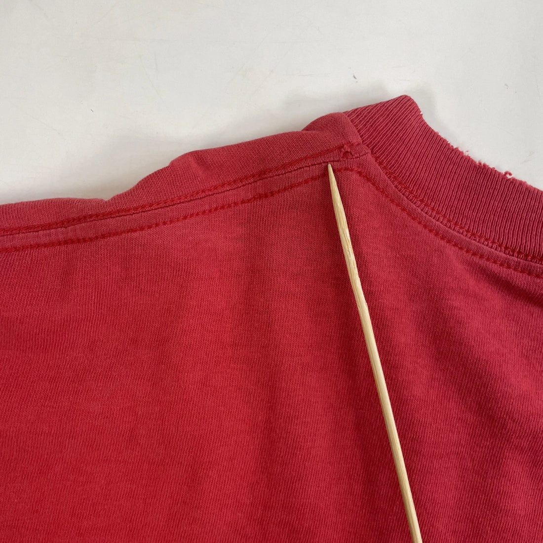 Vintage Indiana Hoosiers Basketball T-Shirt Size XL NCAA