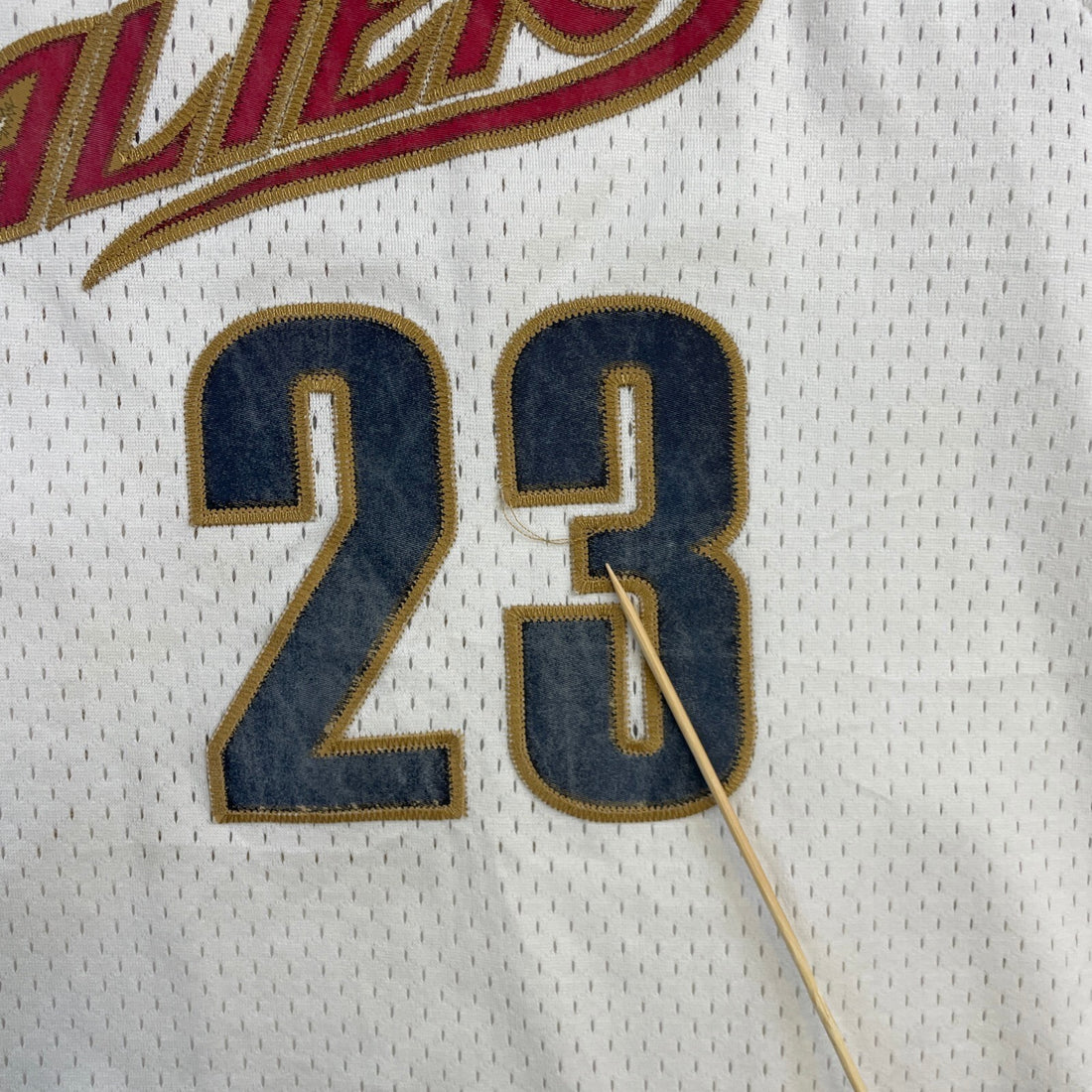 Vintage Cleveland Cavaliers LeBron James Nike Swingman Jersey Size 3XL NBA