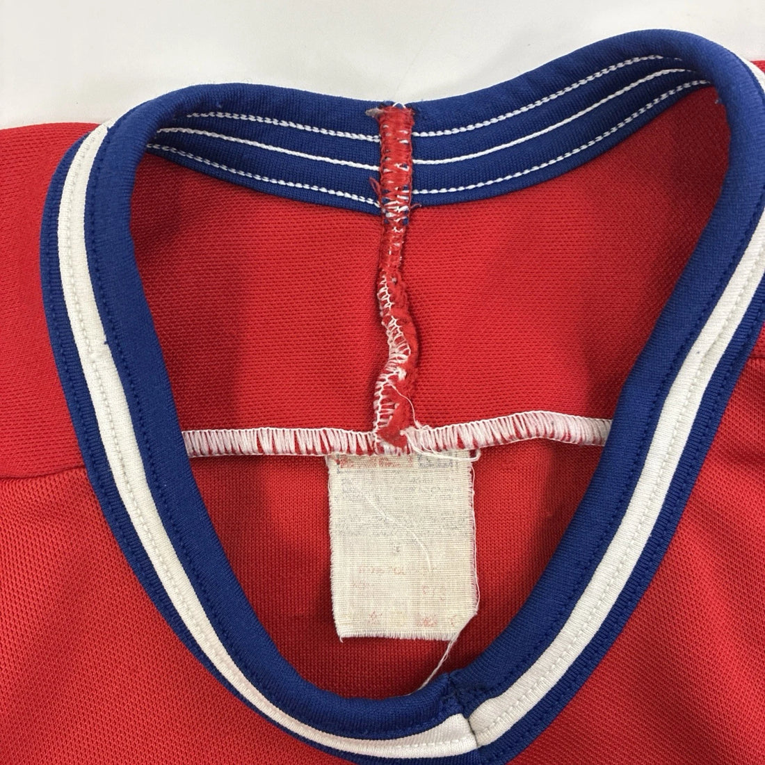 Vintage Montreal Canadiens CCM Jersey Size Small NHL