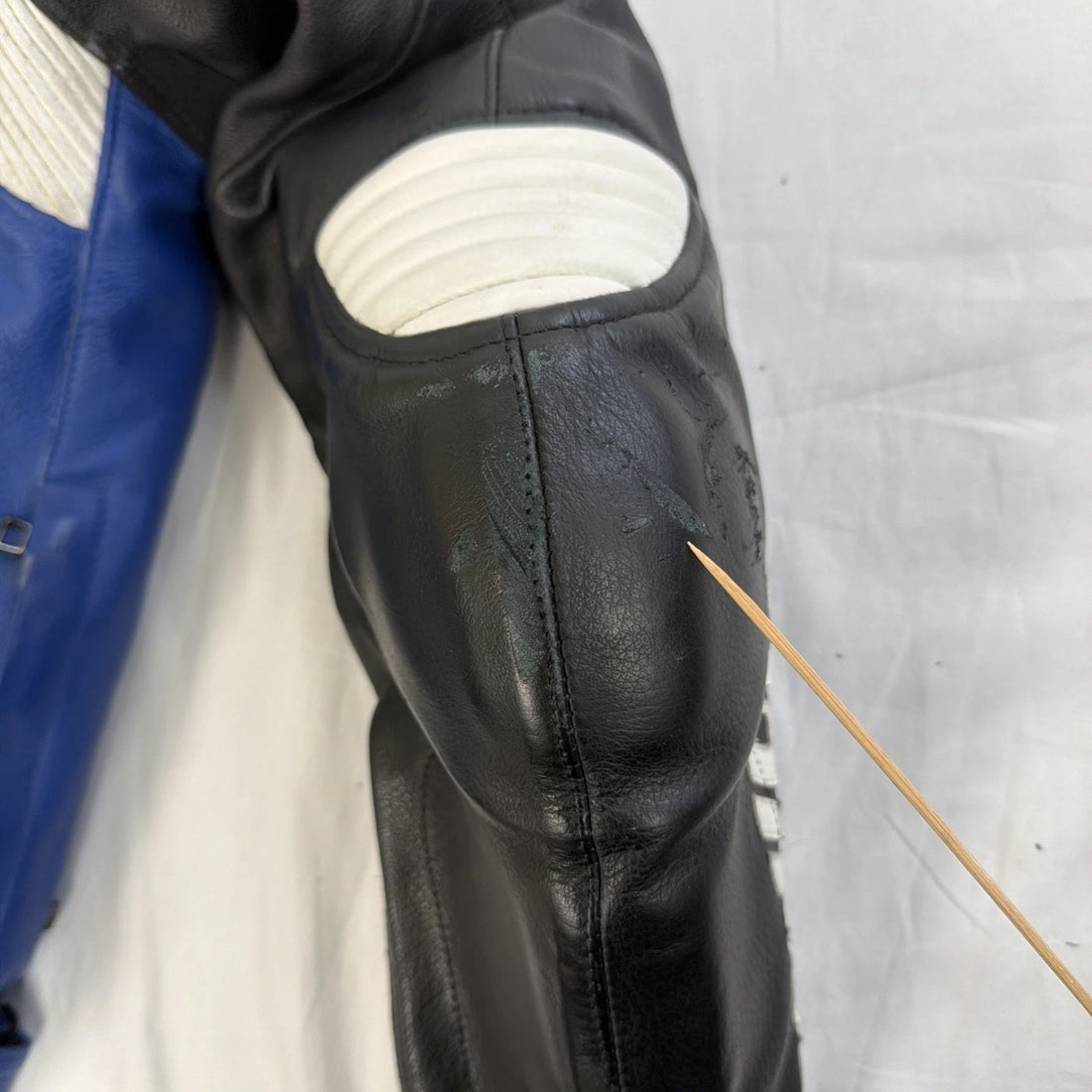 Dainese Leather Motorcycle Riding Jacket Size 48 EU Armored Padded