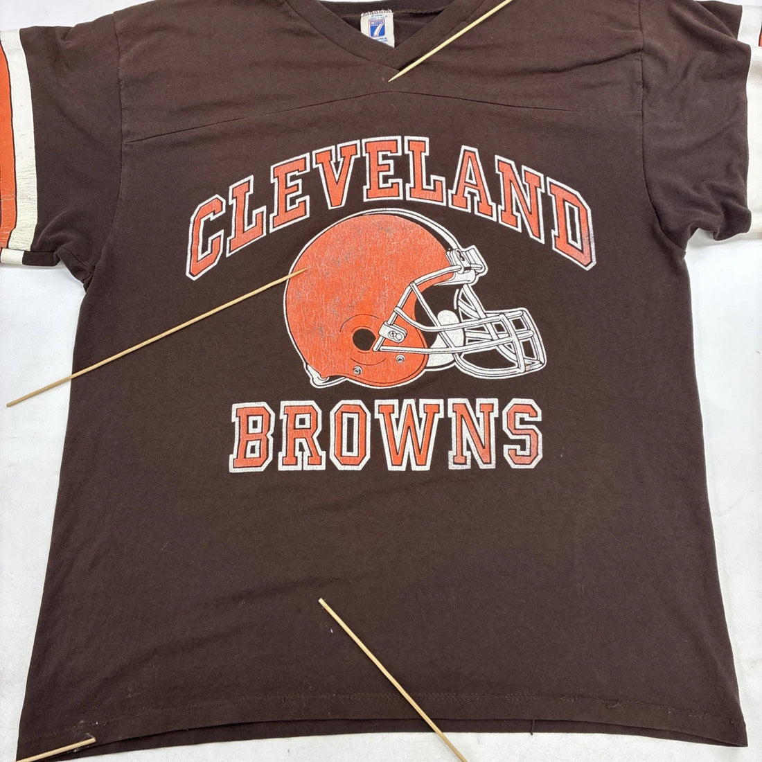 Vintage Cleveland Browns Logo 7 Jersey T-Shirt Size XL 90s NFL