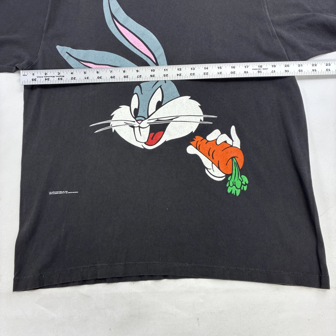 Vintage Bugs Bunny Changes Looney Tunes T-Shirt Size Large 1990 90s