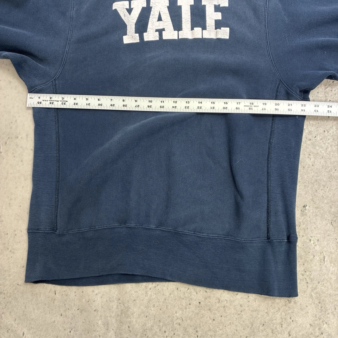 Vintage Yale Champion Reverse Weave Crewneck Sweatshirt Size XL 80s