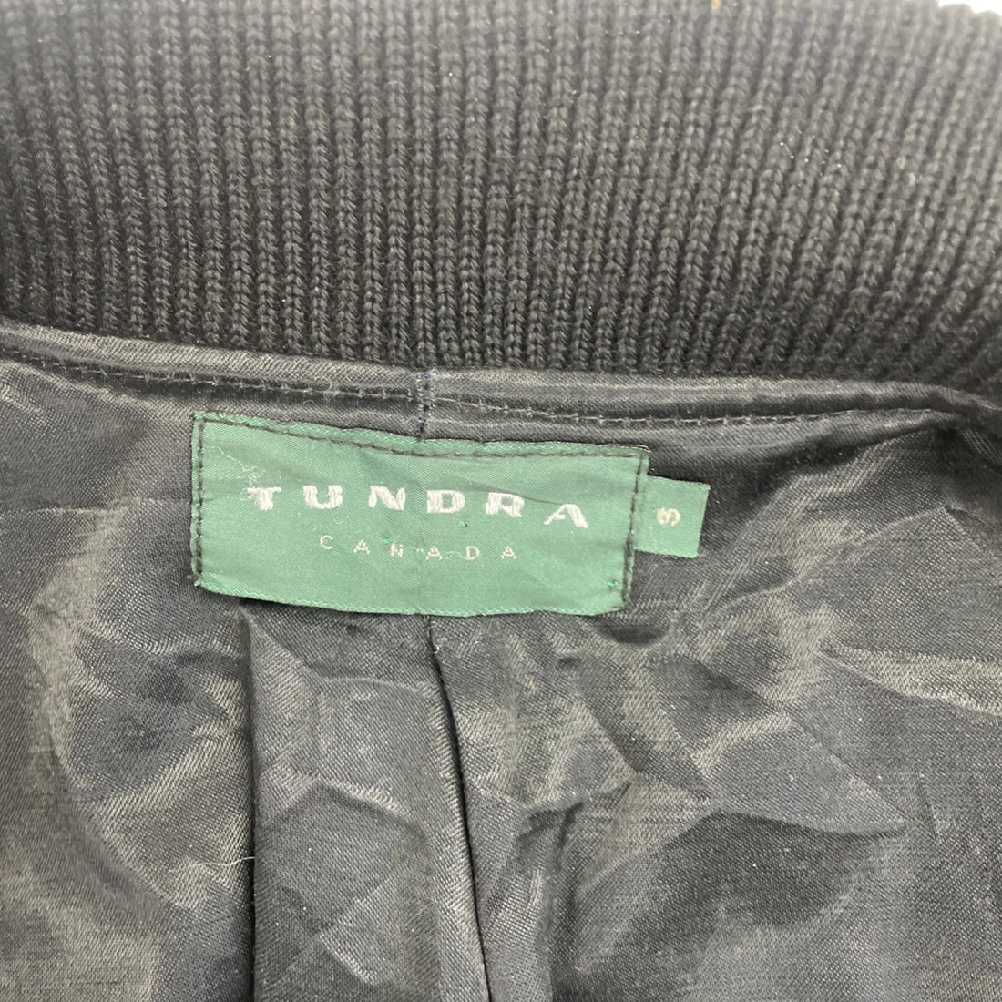 Vintage Tundra Canada Bomber Jacket Size Small
