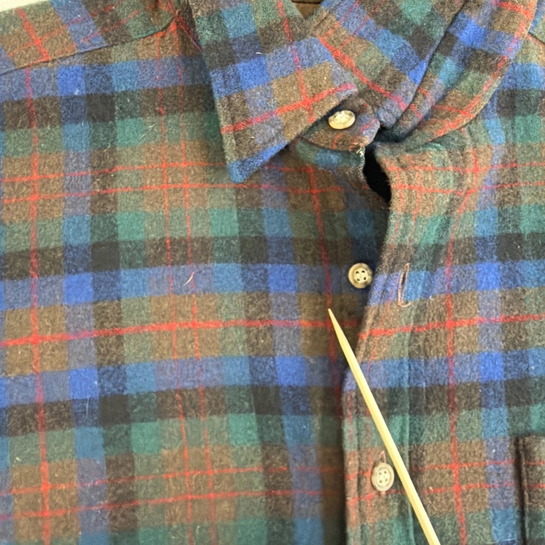 Vintage Pendleton Wool Lodge Button Up Shirt Size Large Plaid
