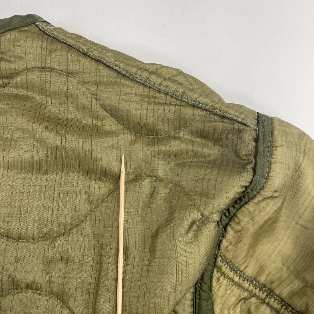 Vintage Military Cold Weather Coat Jacket Liner Size Large
