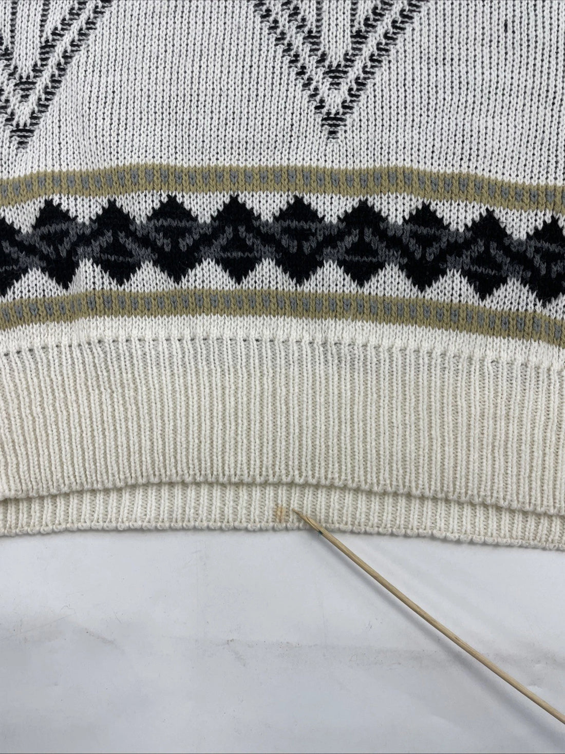 Vintage Fine Line Crewneck Sweater Size Large Fair Isle