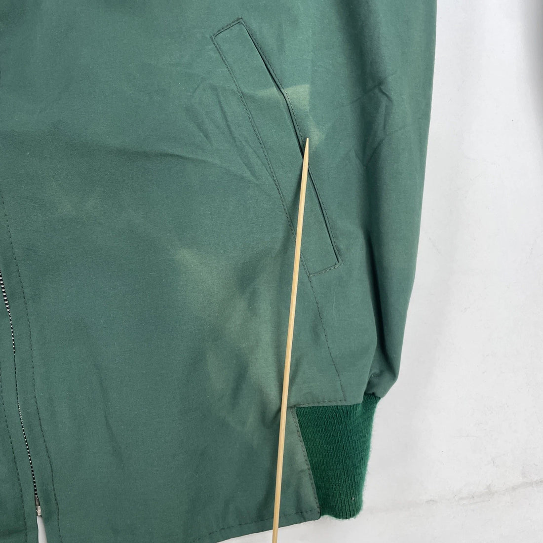 Vintage The Sainthill Group Bomber Jacket Size Large Green