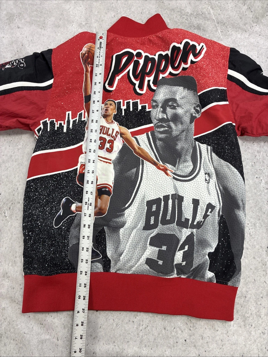 Chicago Bulls Scottie Pippen Mitchell & Ness Hardwood Classics Jacket Medium NBA