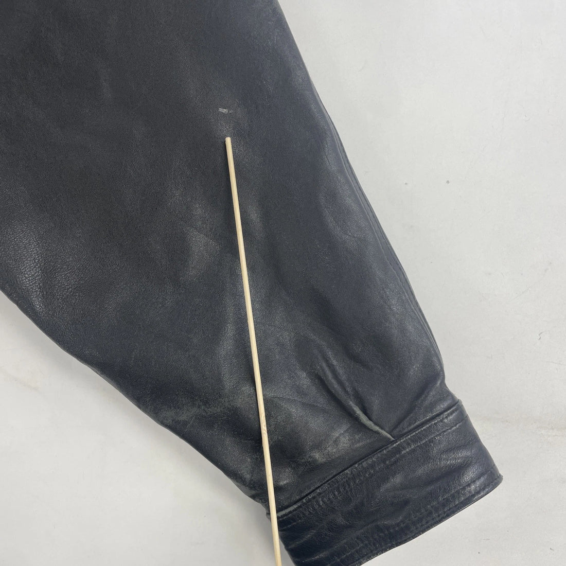 Vintage Harry Rosen Leather Bomber Jacket Size 44 Black