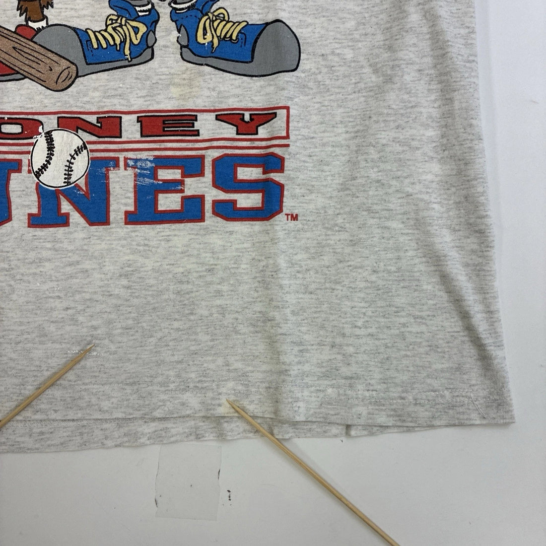 Vintage Looney Tunes Baseball Cartoon T-Shirt Size XL 90s