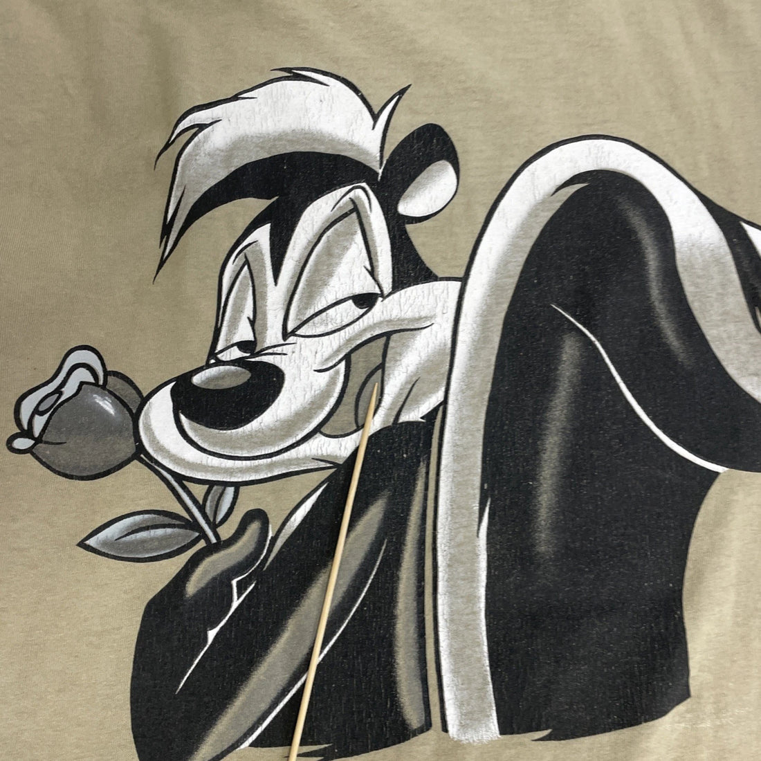 Vintage Pepe Le Pew Skunkwear T-Shirt Size XL Cartoon Promo