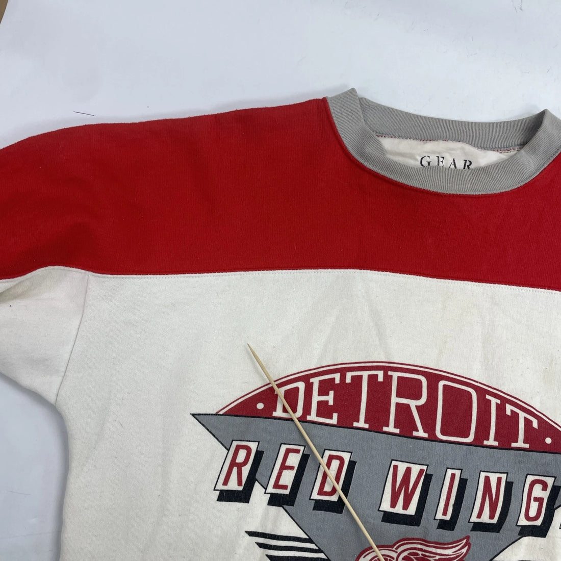 Vintage Detroit Red Wings Sweatshirt Crewneck Size Medium NHL