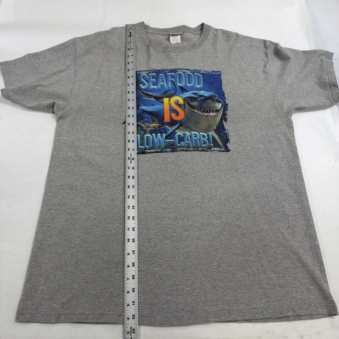 Vintage Finding Nemo Seafood Is Low-Carb Disney T-Shirt Size 2XL Movie Promo
