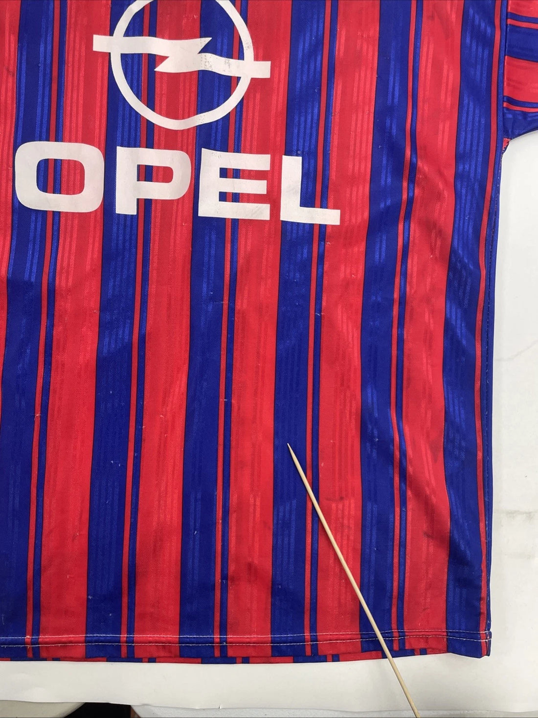 FC Bayern Munchen EV Soccer Football Jersey Size Medium Long Sleeve