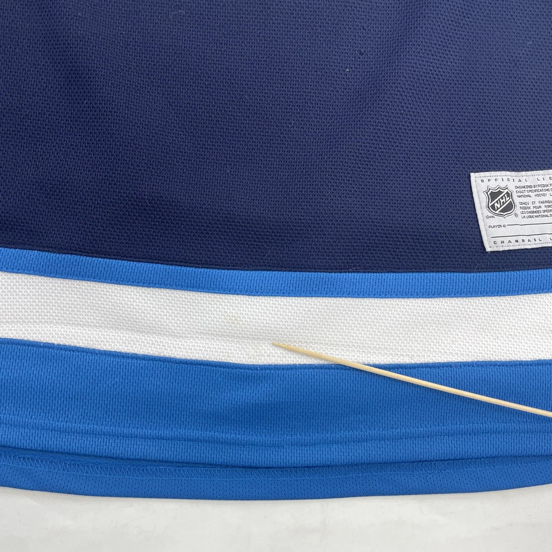 Winnipeg Jets Reebok Hockey Jersey Size Large NHL