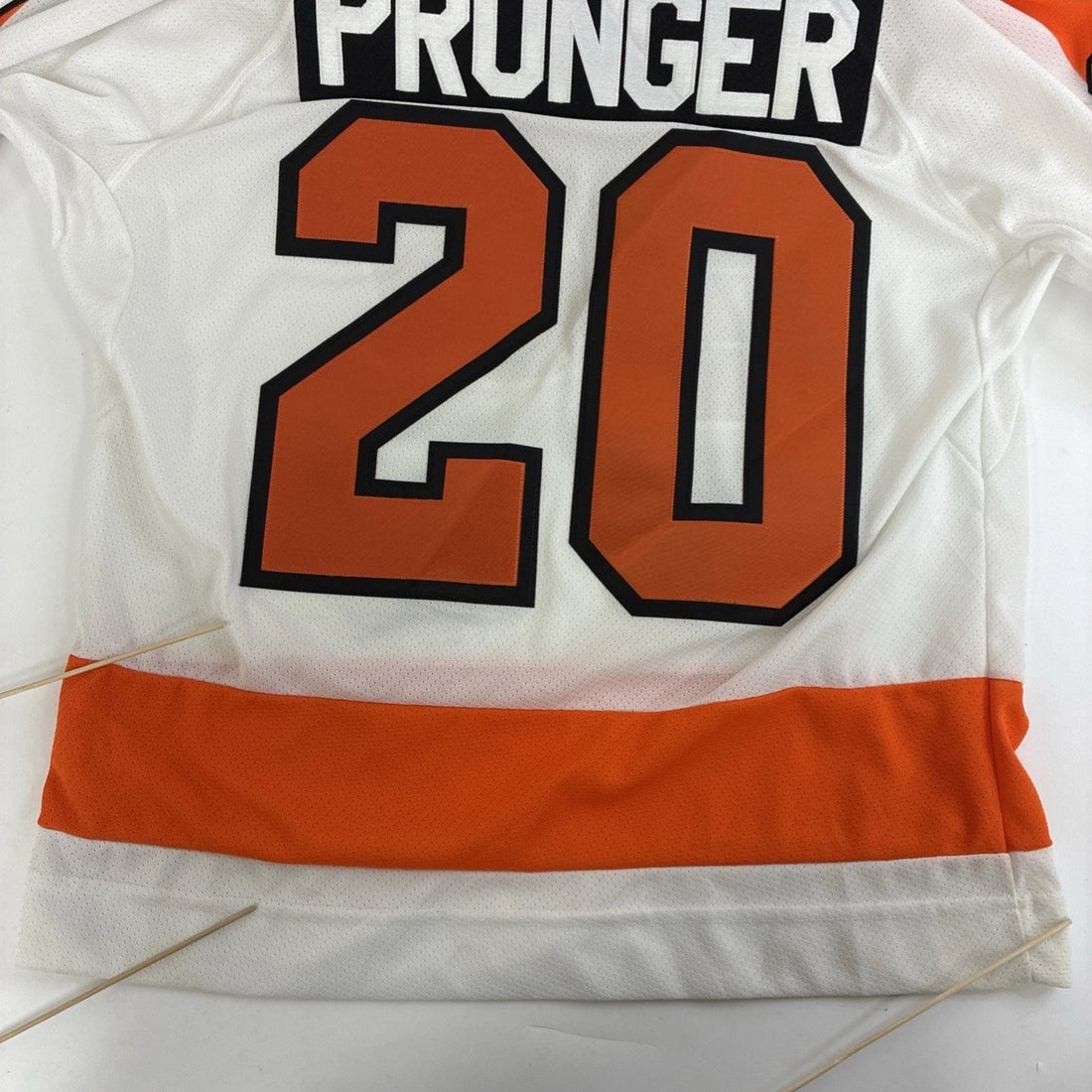 Philadelphia Flyers Chris Pronger Winter Classic 2010 Reebok Jersey Medium NHL