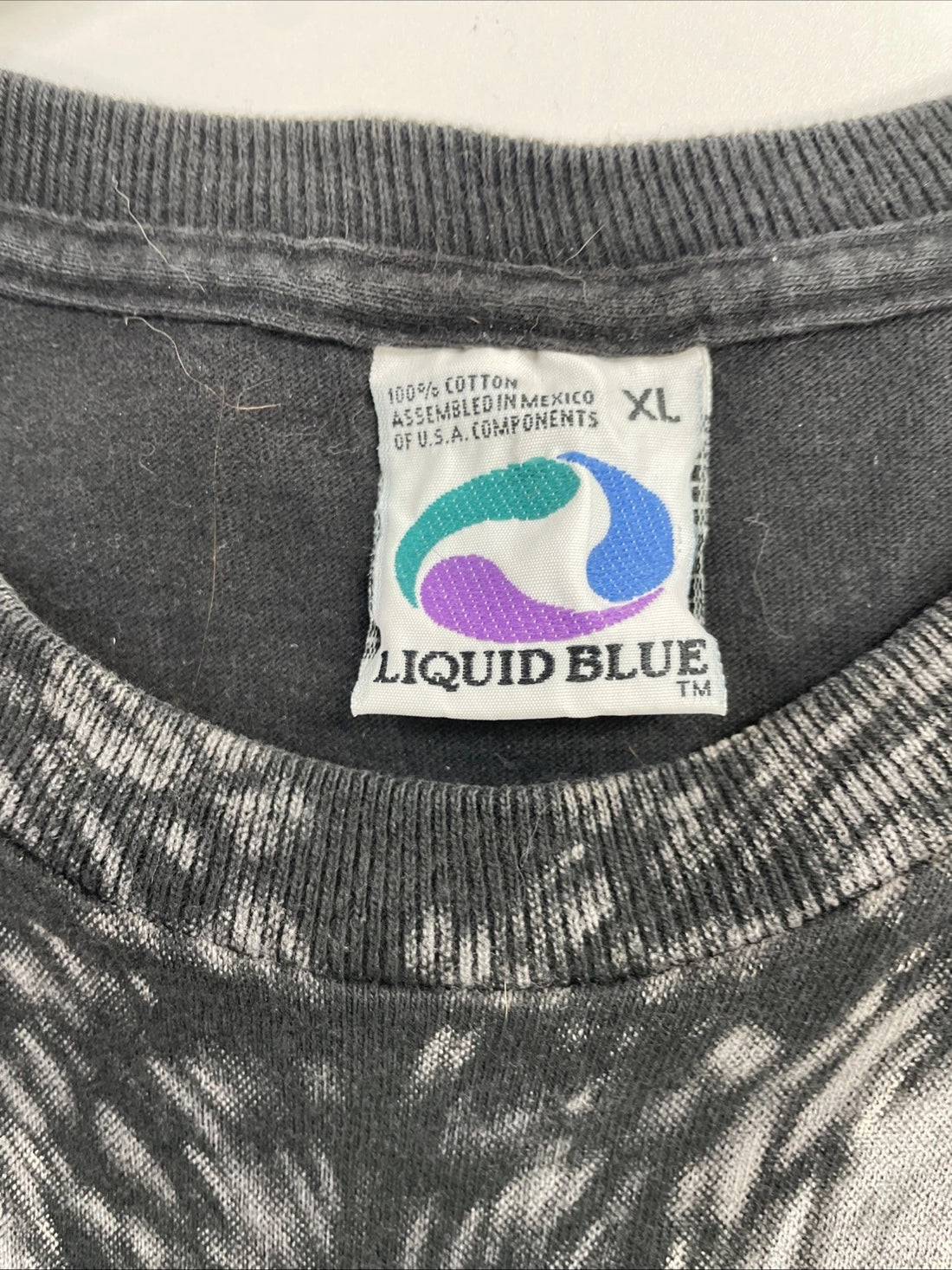 Vintage Wolf Liquid Blue T-Shirt Size XL Nature All Over Print 1995 90s