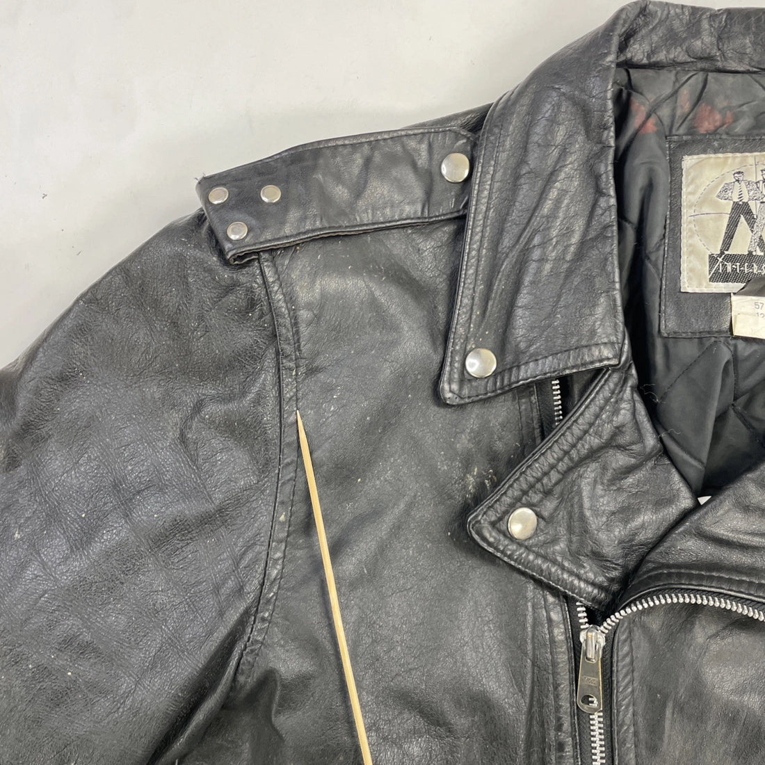 Intersect Live The Adventure Leather Classic Motorcycle Jacket Size 40 Black