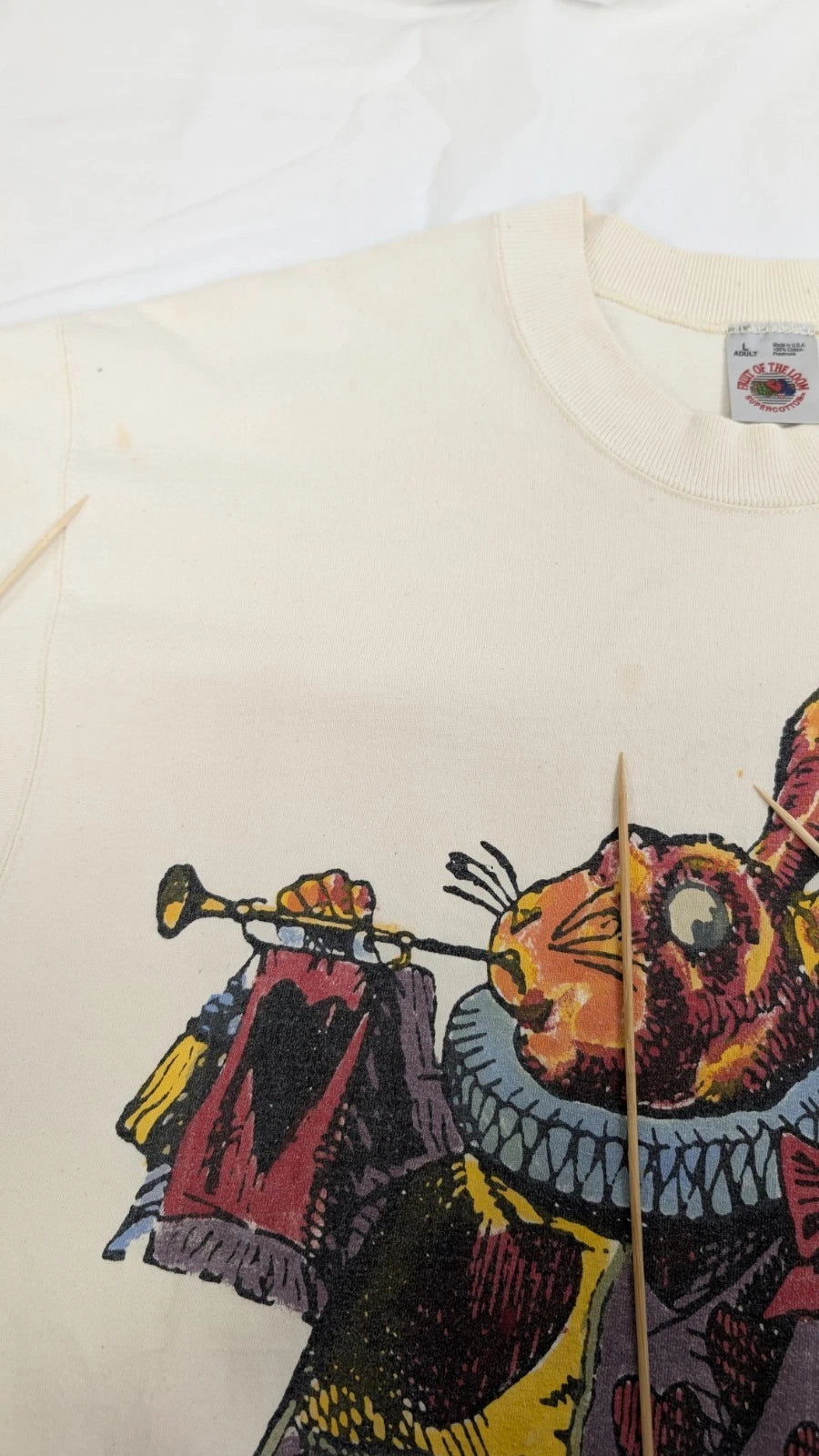 Vintage Alice In Wonderland White Rabbit T-Shirt Size Large