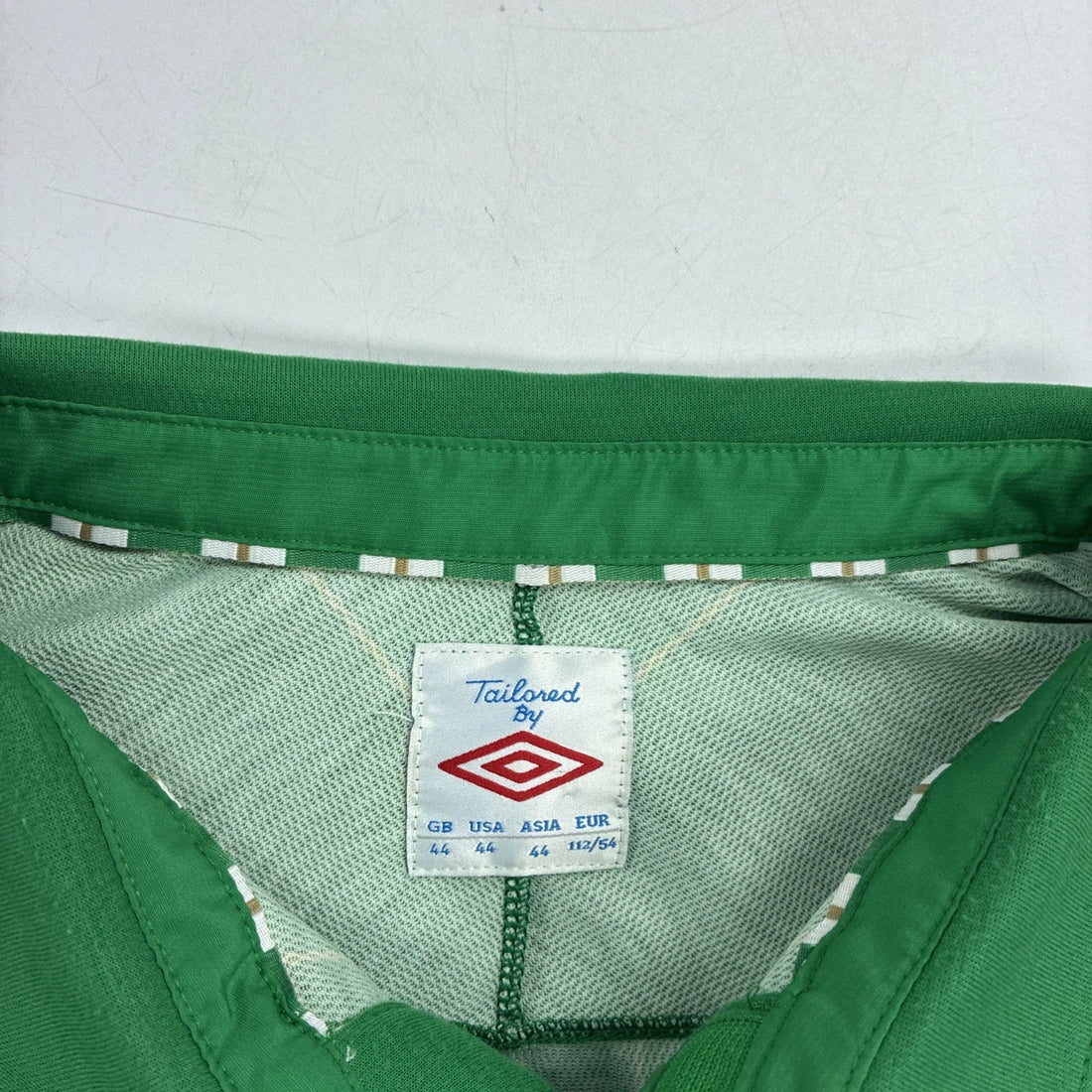 Ireland Umbro Soccer Football Jersey Size 44 FIFA