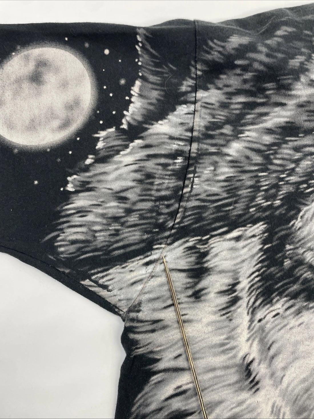 Vintage Wolf Liquid Blue T-Shirt Size XL Nature All Over Print 1995 90s