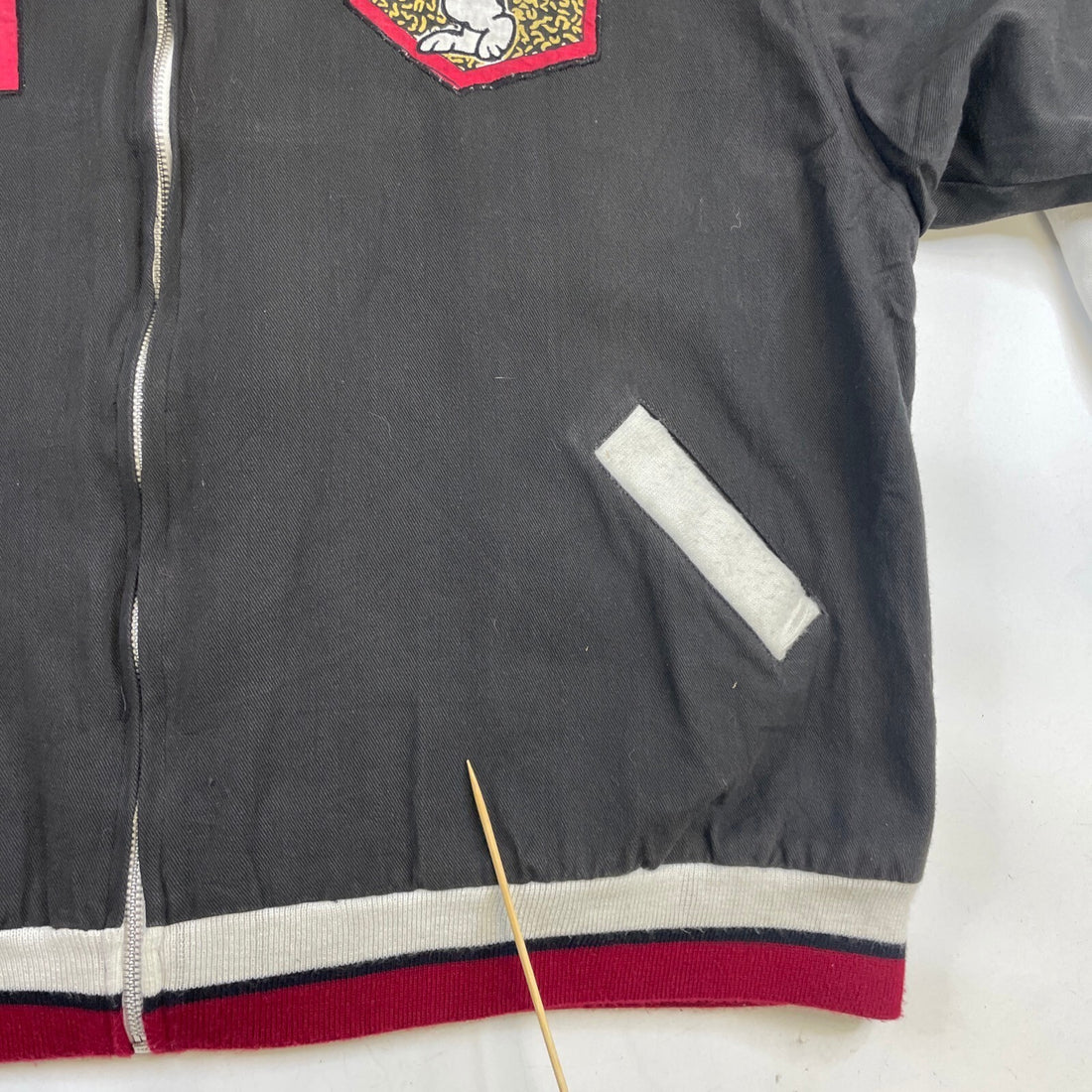 Vintage Peanuts Snoopy Joe Cool Bomber Jacket Size Medium