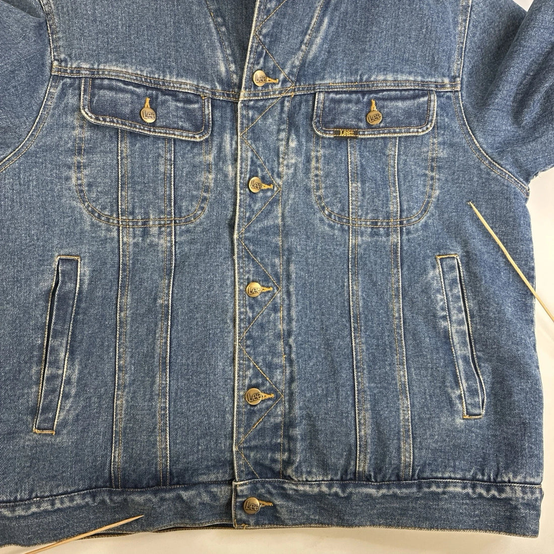 Lee Denim Trucker Jacket Size Medium Sherpa Lined