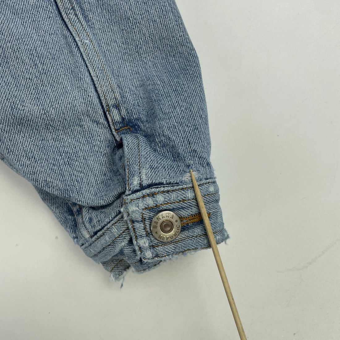 Vintage Banana Republic Denim Trucker Jacket Size Medium Plaid Lined