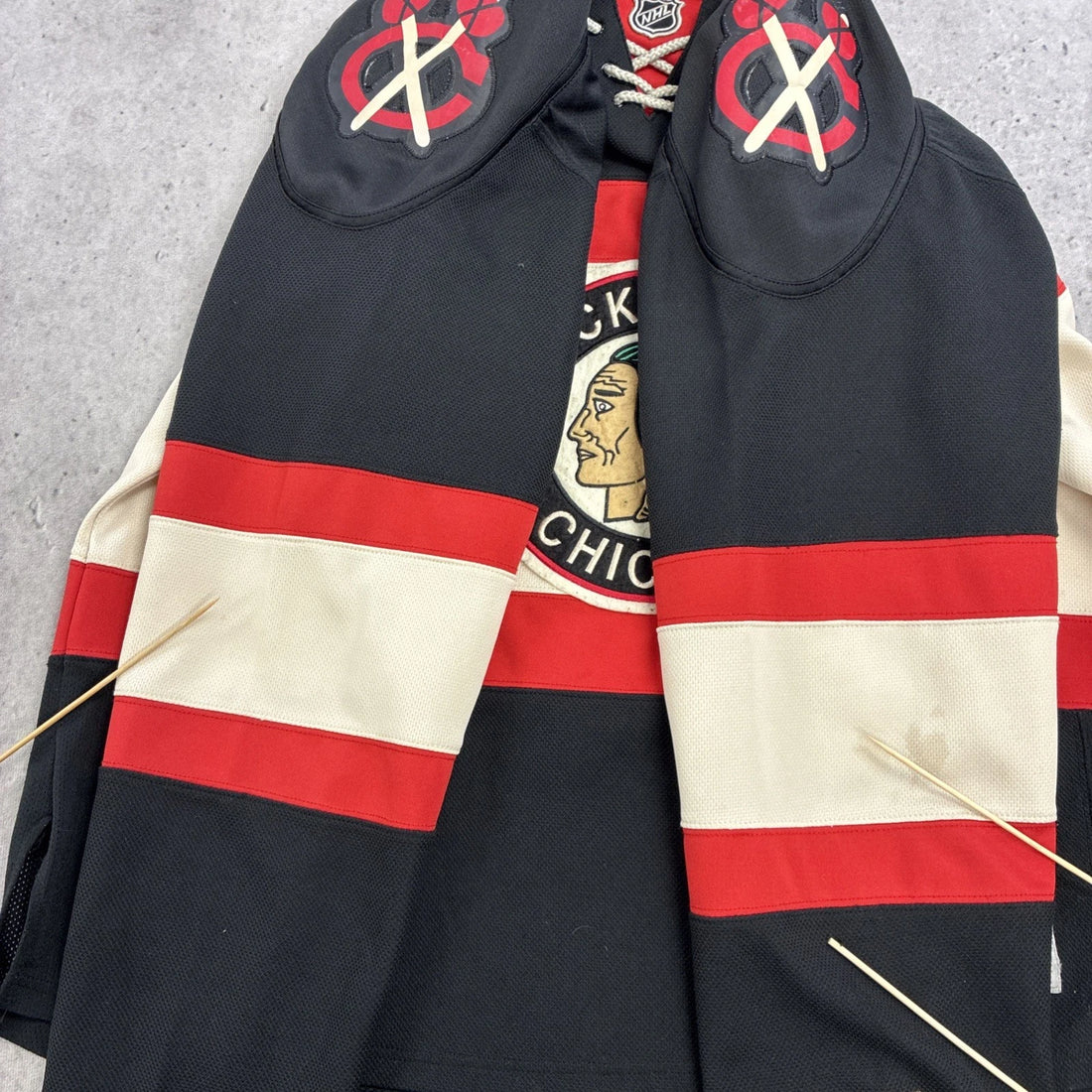 Chicago Blackhawks Winter Classic Reebok Jersey Size XL NHL