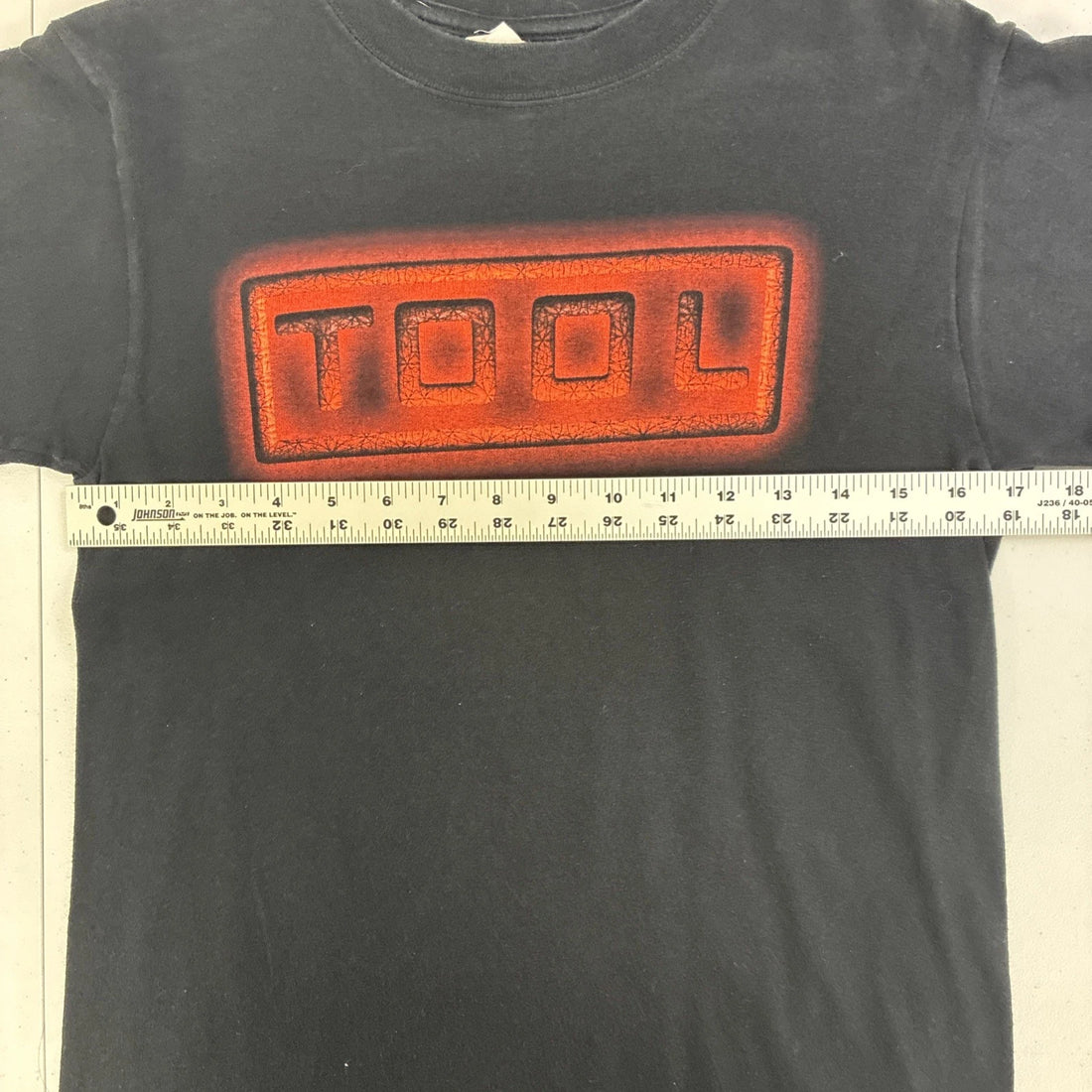 Tool Los Angeles California Snake T-Shirt Size Small Band Tee