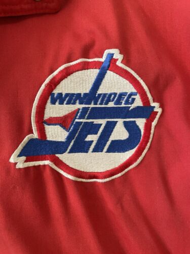 Vintage Winnipeg Jets Puffer Jacket Size Large NHL