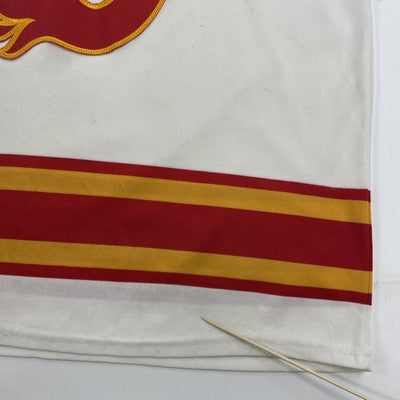 Vintage Calgary Flames CCM Jersey Size Medium NHL