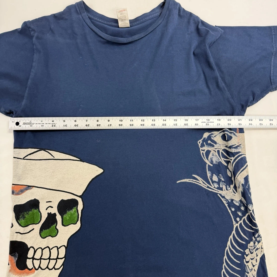 Vintage Ed Hardy Skull Cobra T-Shirt Size Medium Y2K