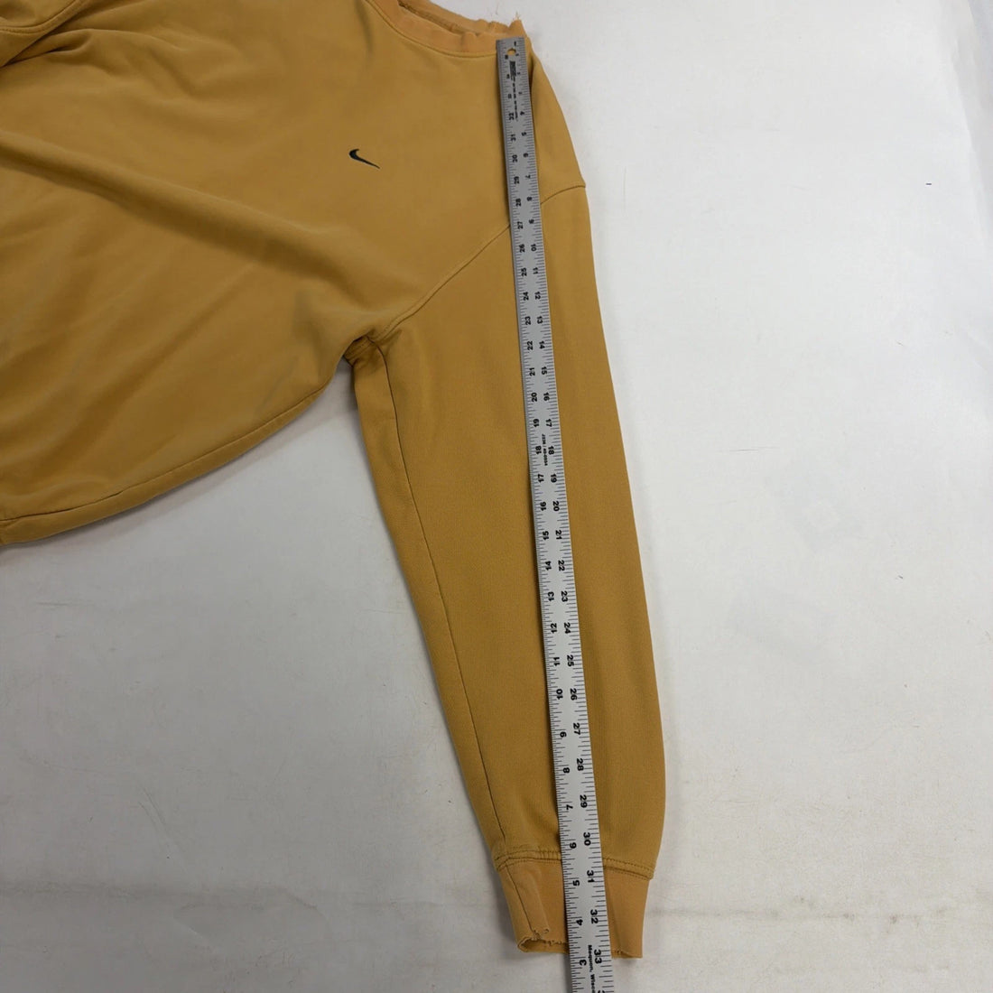 Vintage Nike Crewneck Sweatshirt Size XL Yellow Embroidered Swoosh