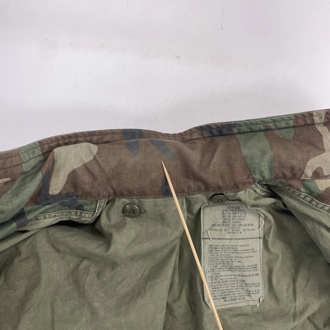 U.S. Army Military Cold Weather Camo Field Coat Jacket Size Medium Short