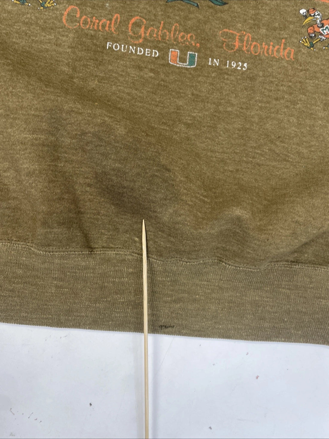 Vintage Miami Hurricanes Sweatshirt Size Medium NCAA