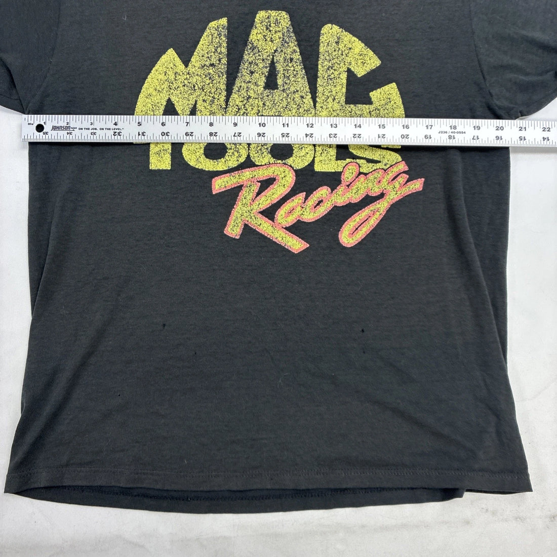 Vintage Mac Tools Racing T-Shirt Size Large 90s
