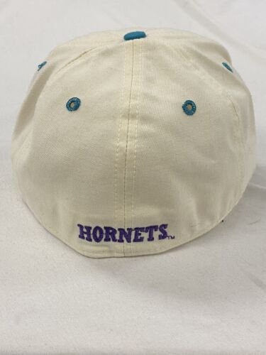 Vintage Charlotte Hornets Wool New Era Fitted Hat Size 7 1/4 90s