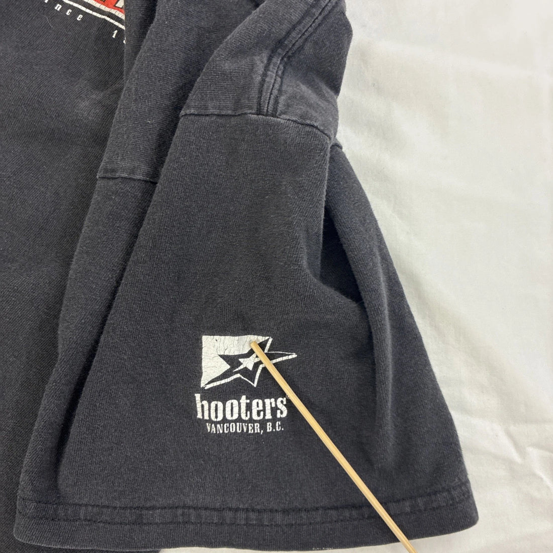 Vintage Hooters Promo T-Shirt Size Large