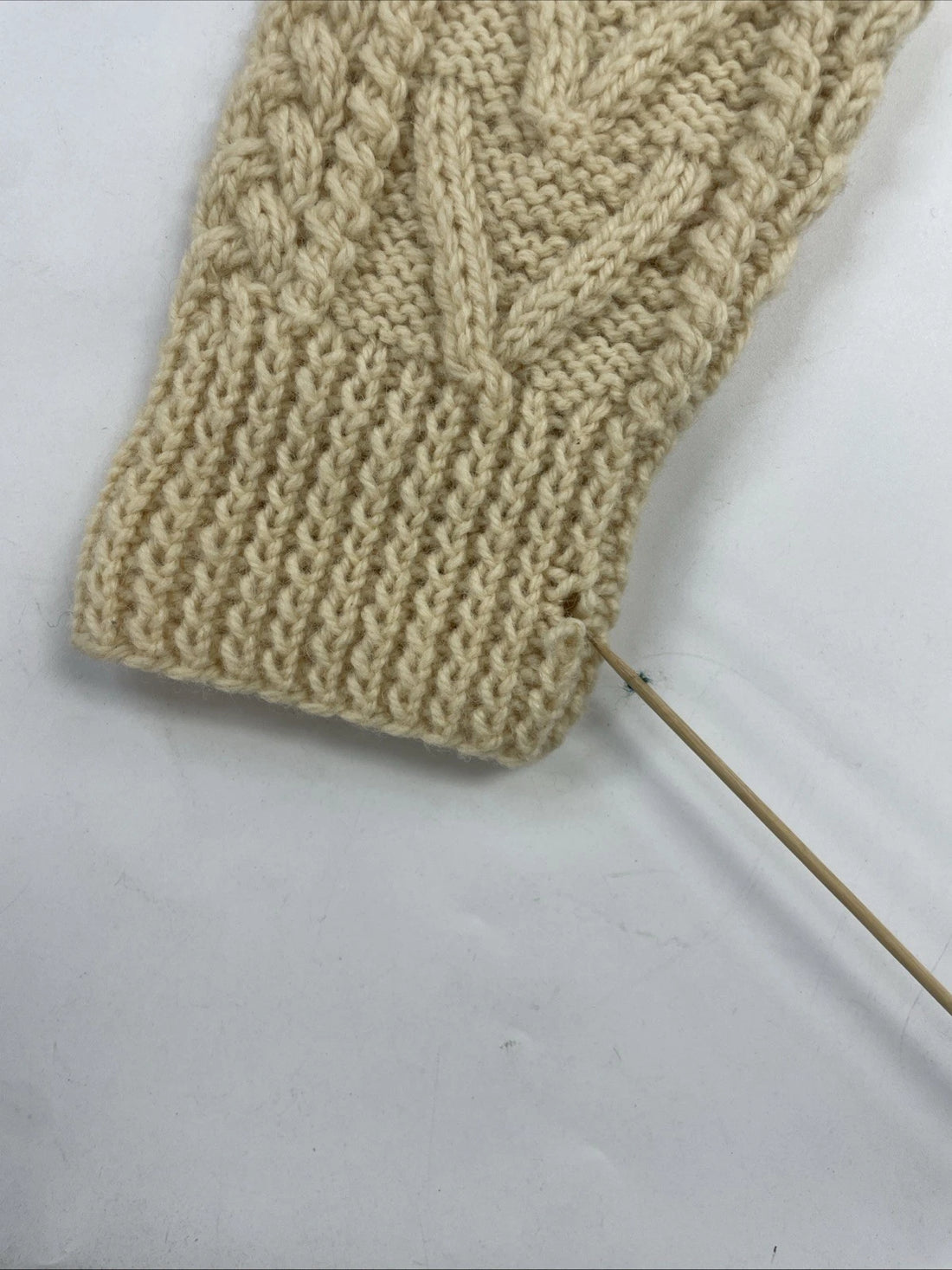 Vintage Gaeltarra Wool Cable Chunky Fisherman Knit Sweater Size 42 Ireland