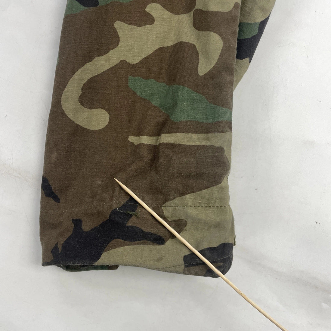 Vintage Military Army Cold Weather Camo Field Coat Jacket Size Medium