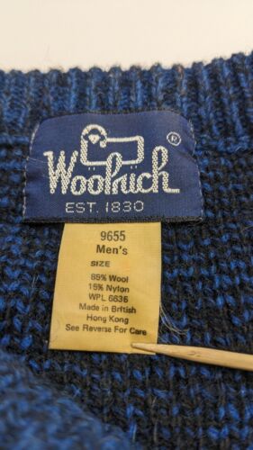 Vintage Woolrich Wool Knit Pullover Crewneck Sweater Size Large Blue